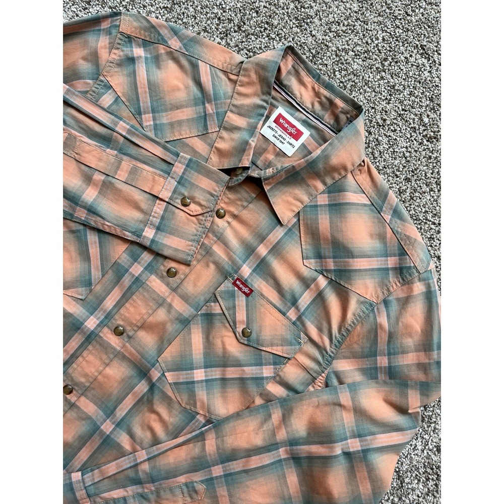 Wrangler Western Shirts Mens M Pearl Snap Long Sleeve Button Down Shirt Rodeo
